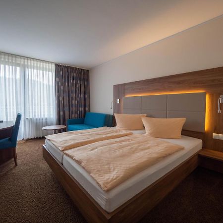 Hotel Villa Am Rhein Андернах Экстерьер фото