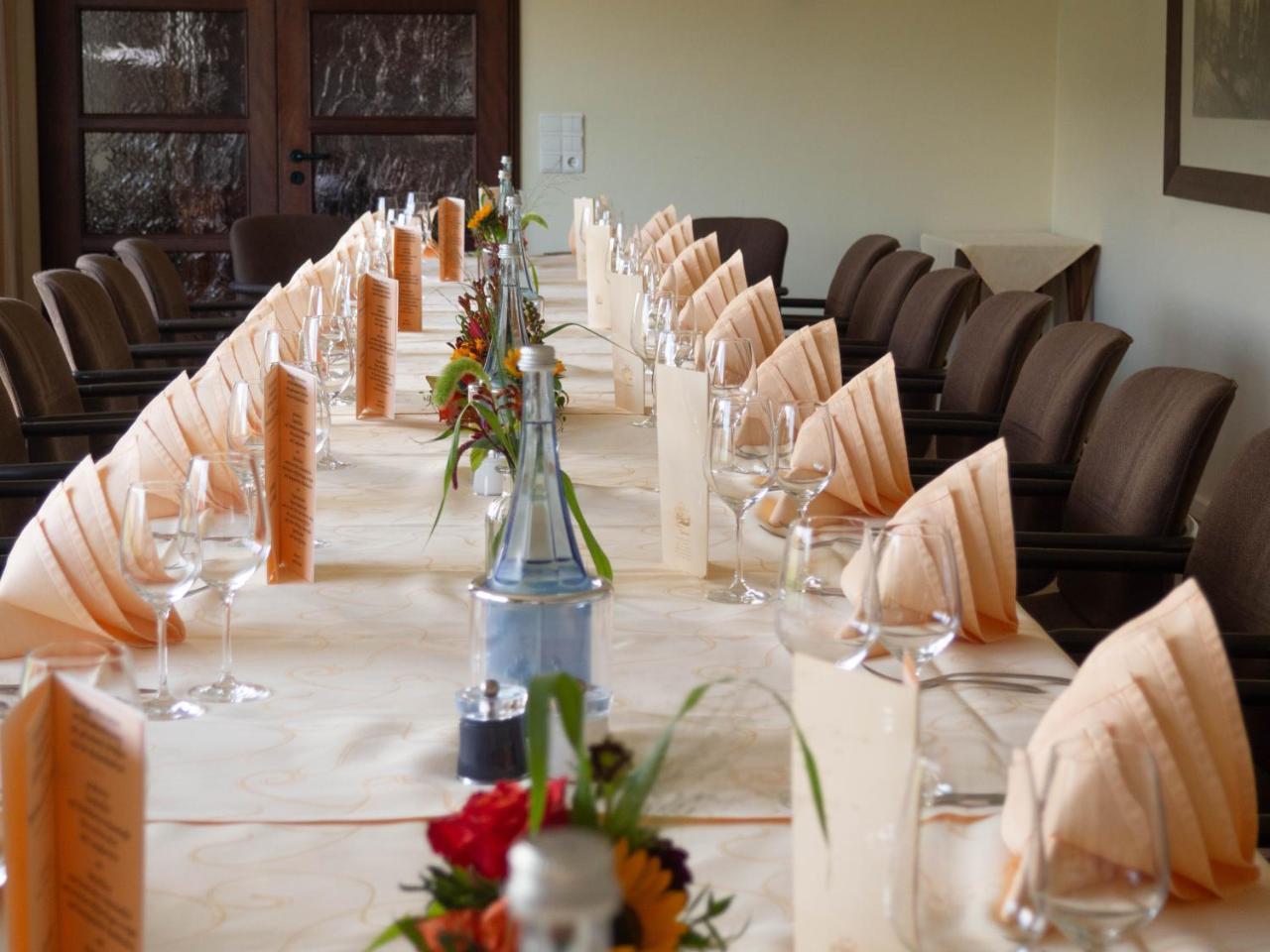 Hotel Villa Am Rhein Андернах Экстерьер фото