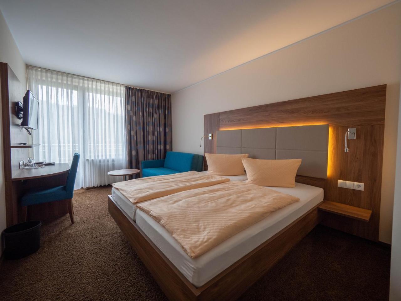 Hotel Villa Am Rhein Андернах Экстерьер фото